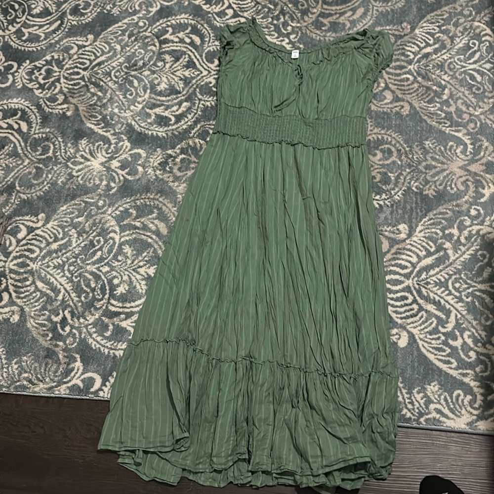 Green XL old navy maxi
